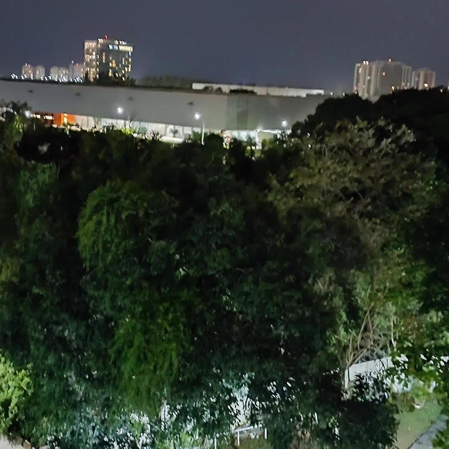 Quarto Em Apartamento Em Frente Ao Riocentro E Proximo A Jeunesse Arena E Vila Olimpica